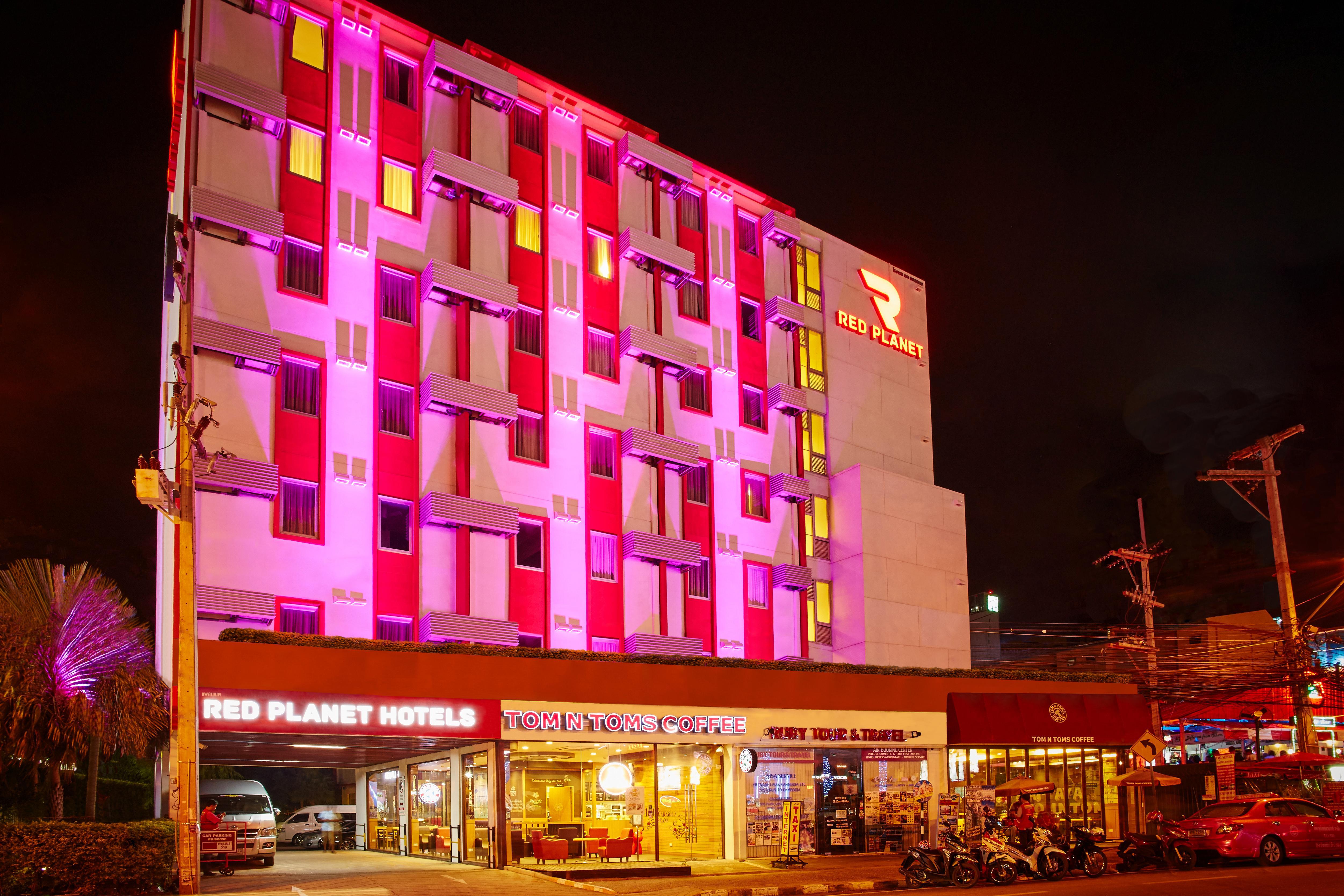 Red Planet Pattaya Sha Extra Plus Eksteriør billede